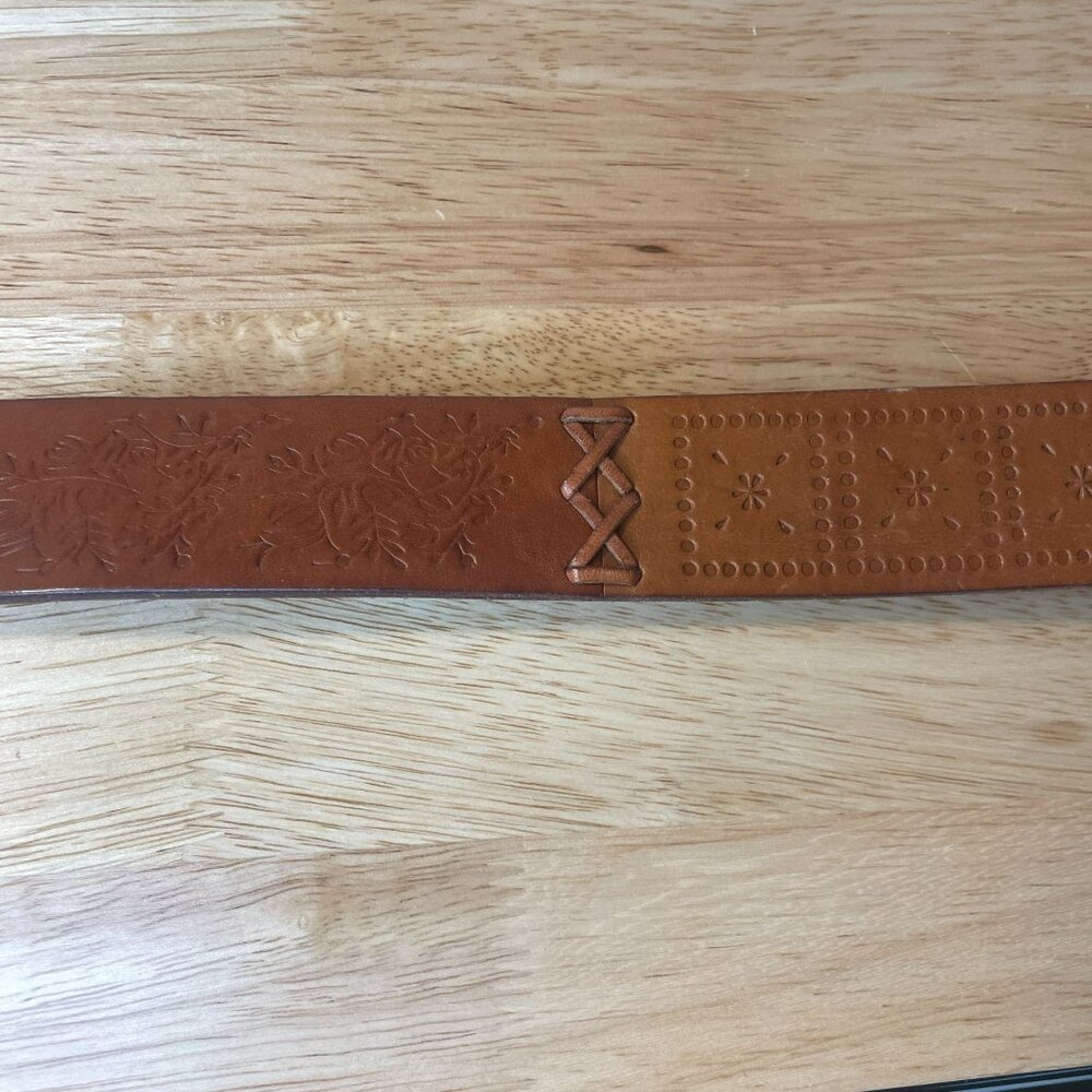 Fossil Patchwork Tooled Leather Western X Belt Wo… - image 7